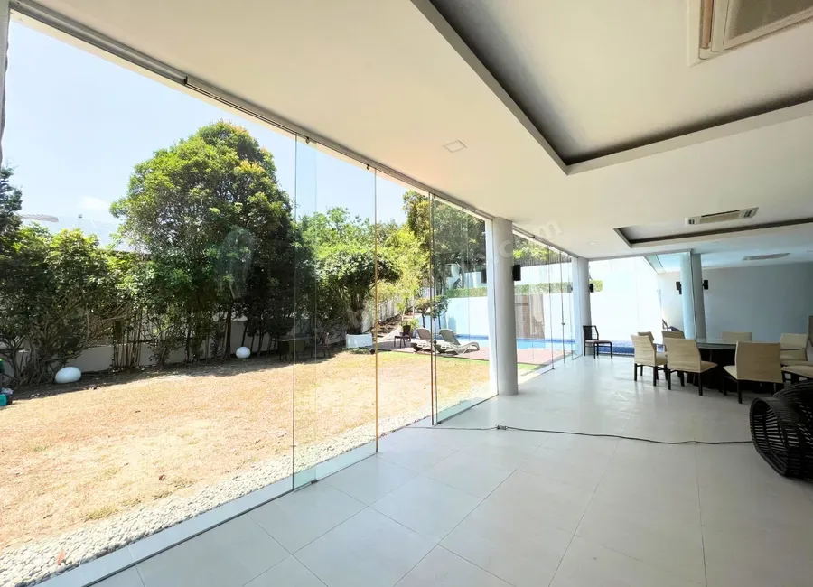 Newly Renovated 5BR House in Ayala Alabang Village