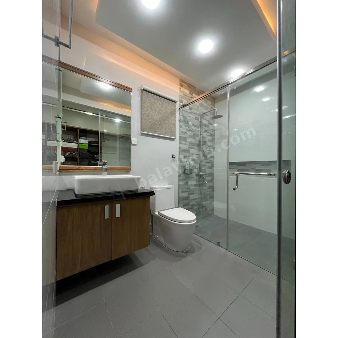 Well-Maintained 5-Bed House in San Lorenzo Village, Makati