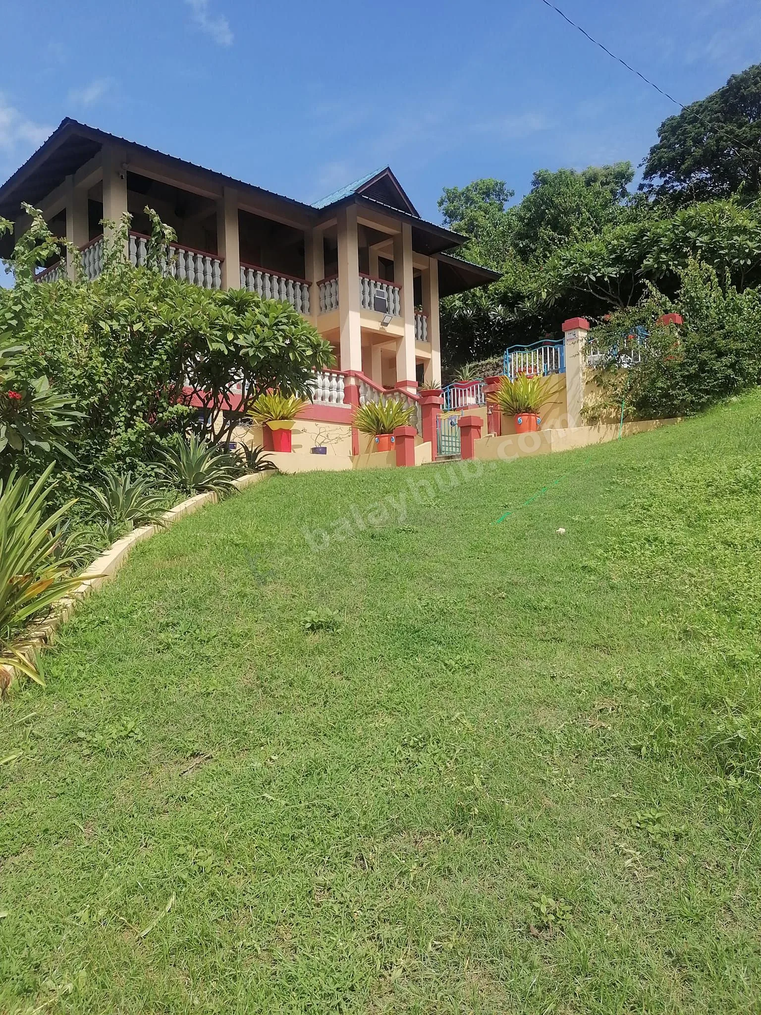 Calatagan Beach House with Ocean Views & Jacuzzi Pool