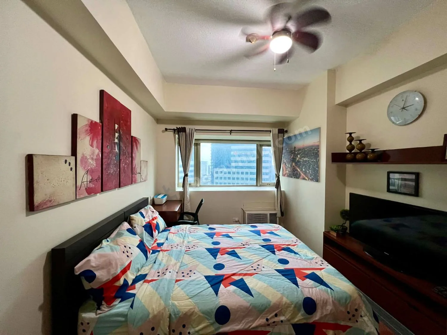 1-Bedroom Condo in Forbeswood Parklane Tower 2, BGC