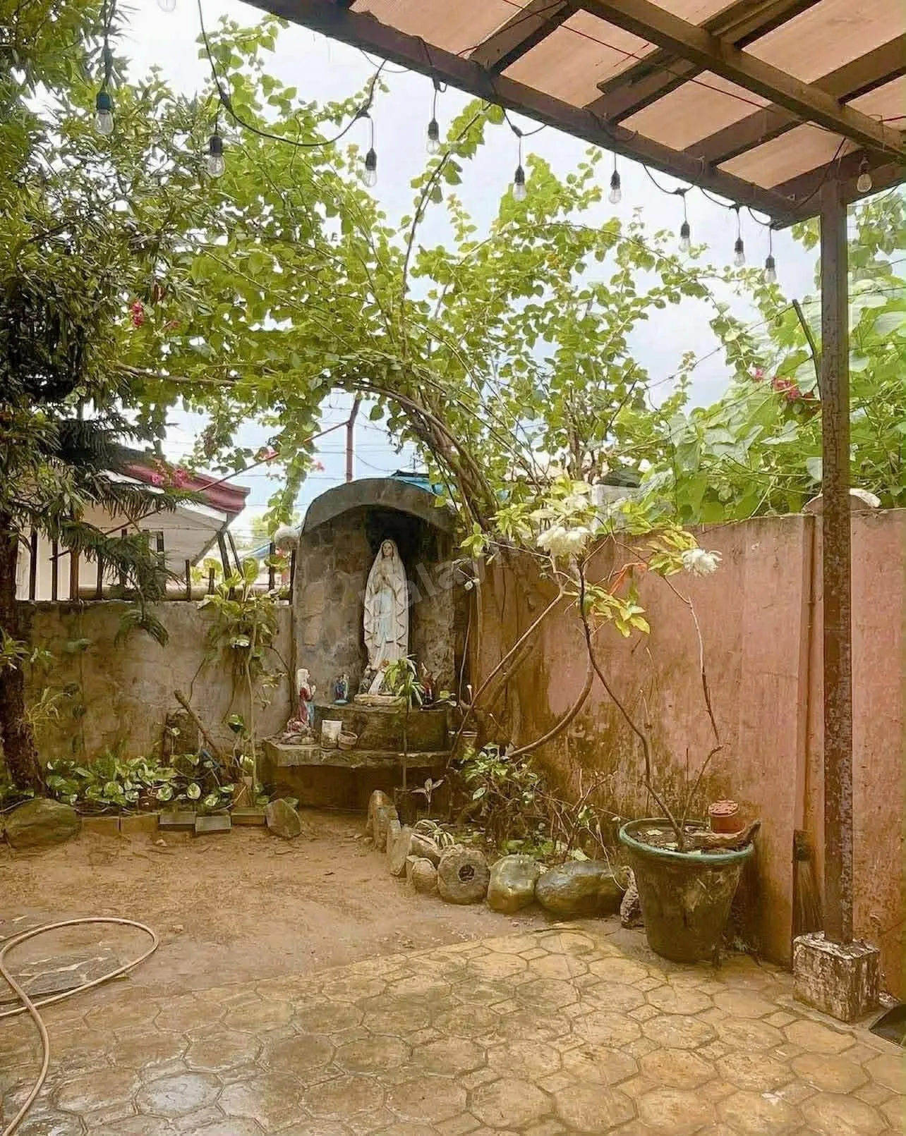 Corner House & Lot in Basak, Mandaue City