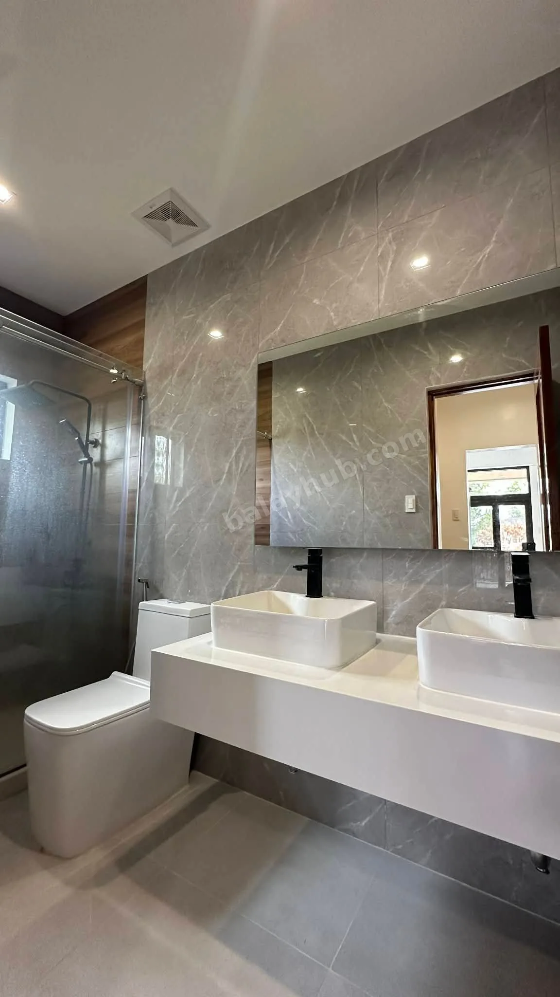 Modern Luxury Home in Tagaytay – 3 BR, Pool, 285 sqm Lot
