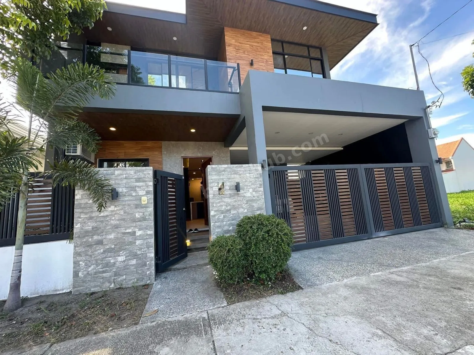 Modern Asian-Industrial Home in Angeles City
