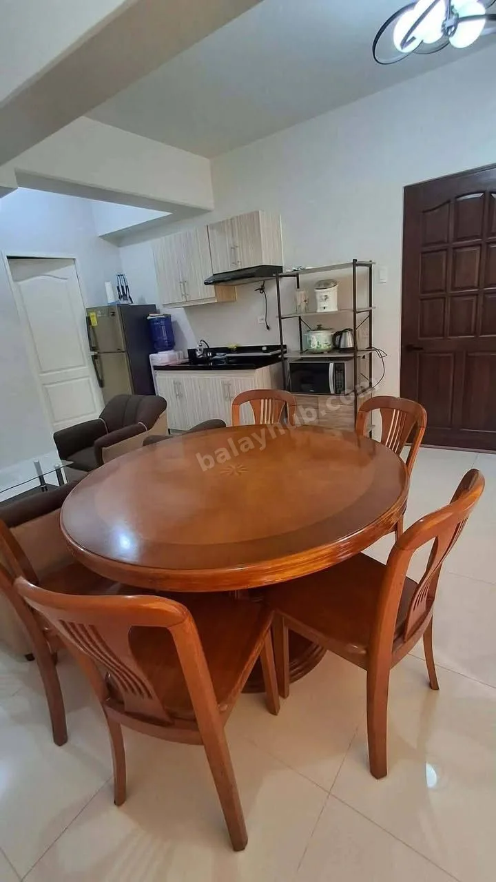 2-Bedroom Pool-Facing Condo at Royal Ocean Crest, Lapu-Lapu City