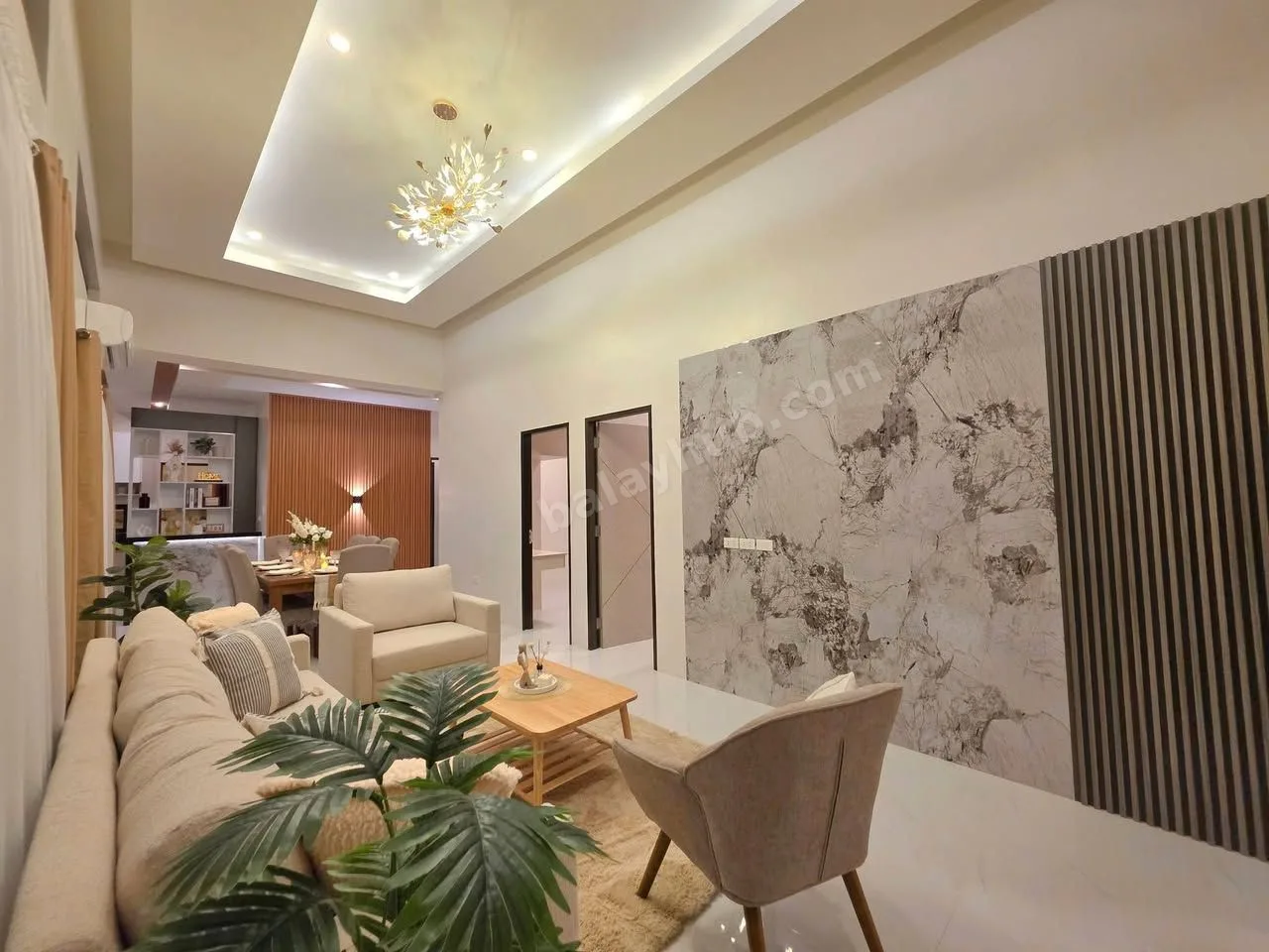 5-Bedroom Modern Bungalow with Pool in Angeles City
