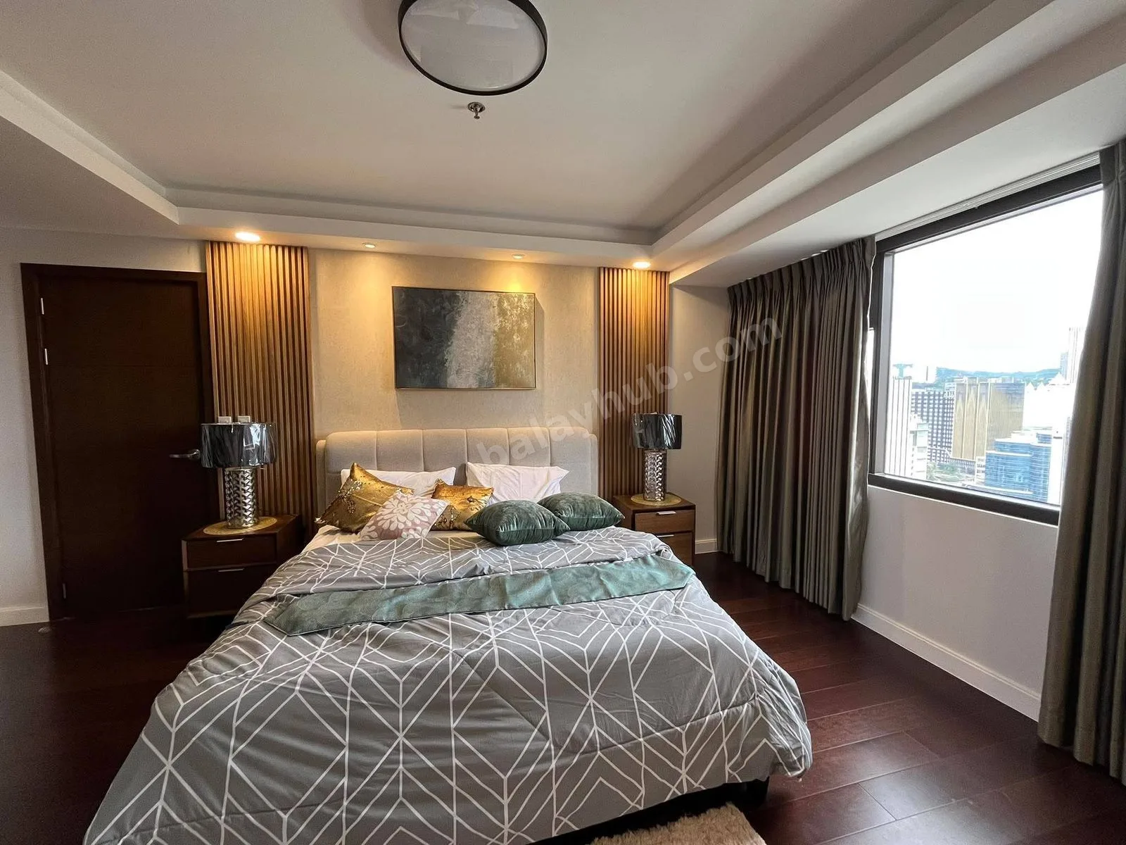 Corner 2BR Unit at The Alcoves, 26th Floor