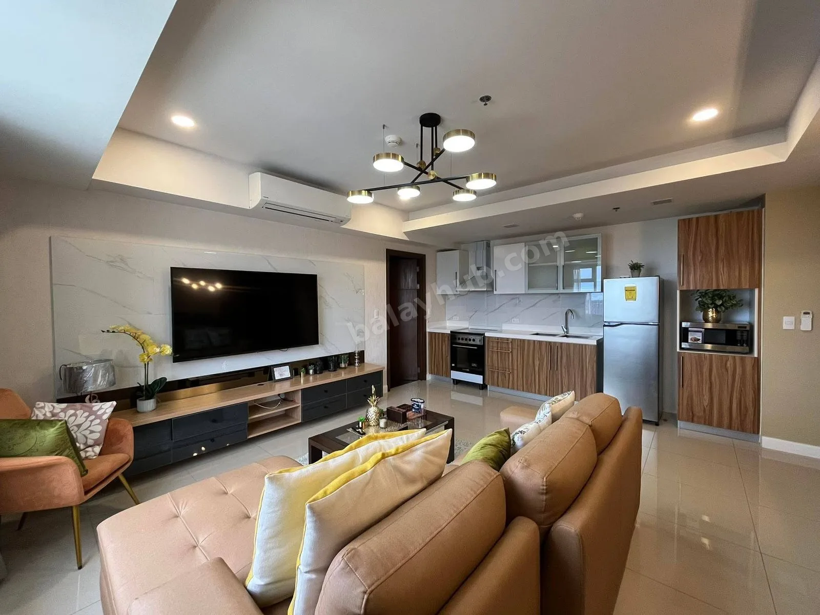 Corner 2BR Unit at The Alcoves, 26th Floor
