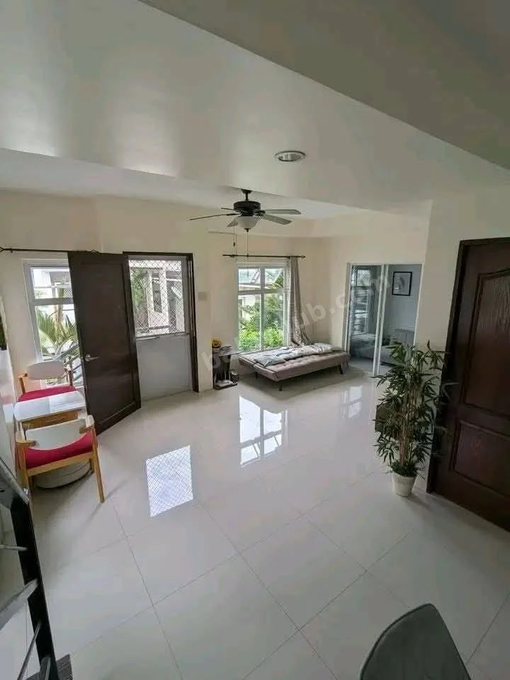 Newly Renovated 4BR Home in Velmiro Heights, Minglanilla
