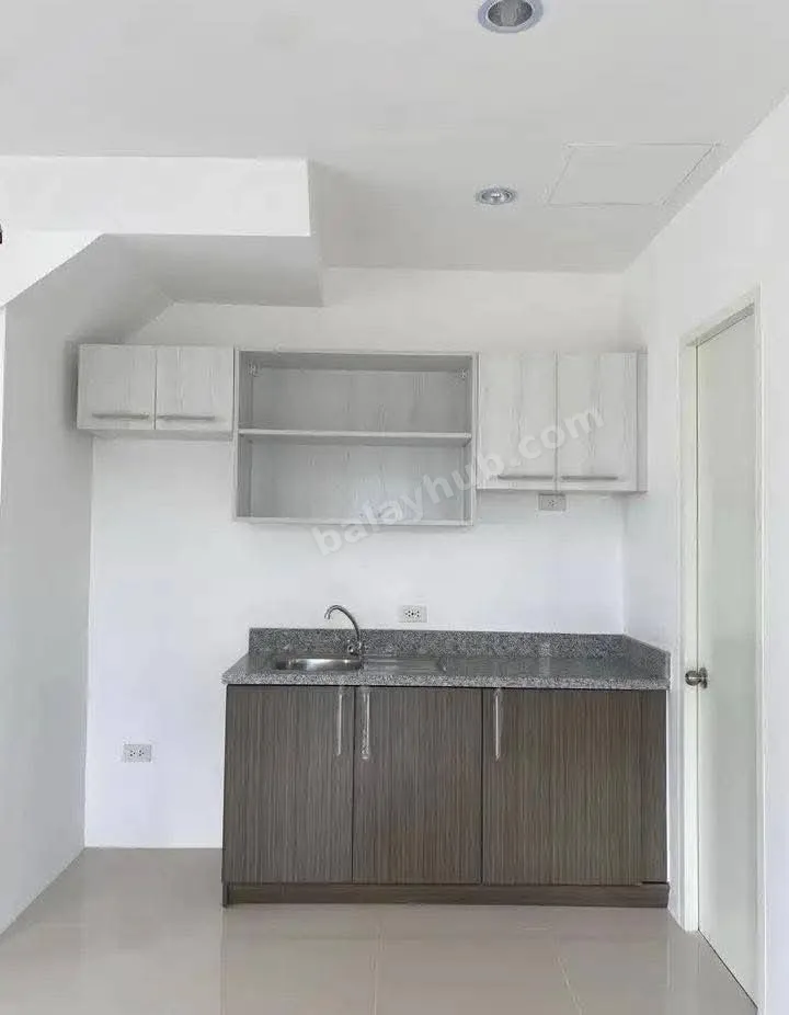 Brand New 4-Bedroom Diamond Duplex in Minglanilla Highlands