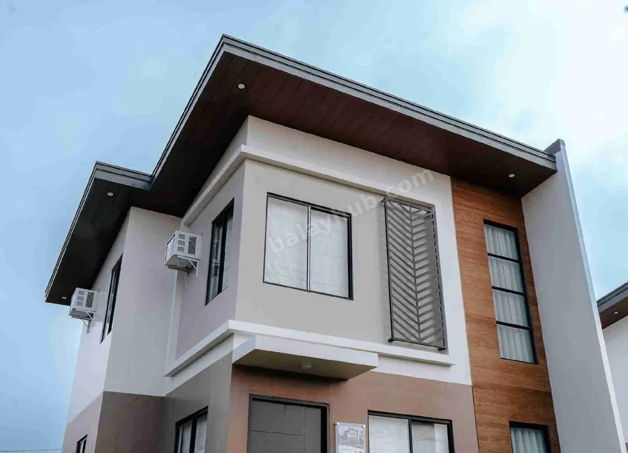 3 BEDROOM HOUSE NEAR TAGAYTAY