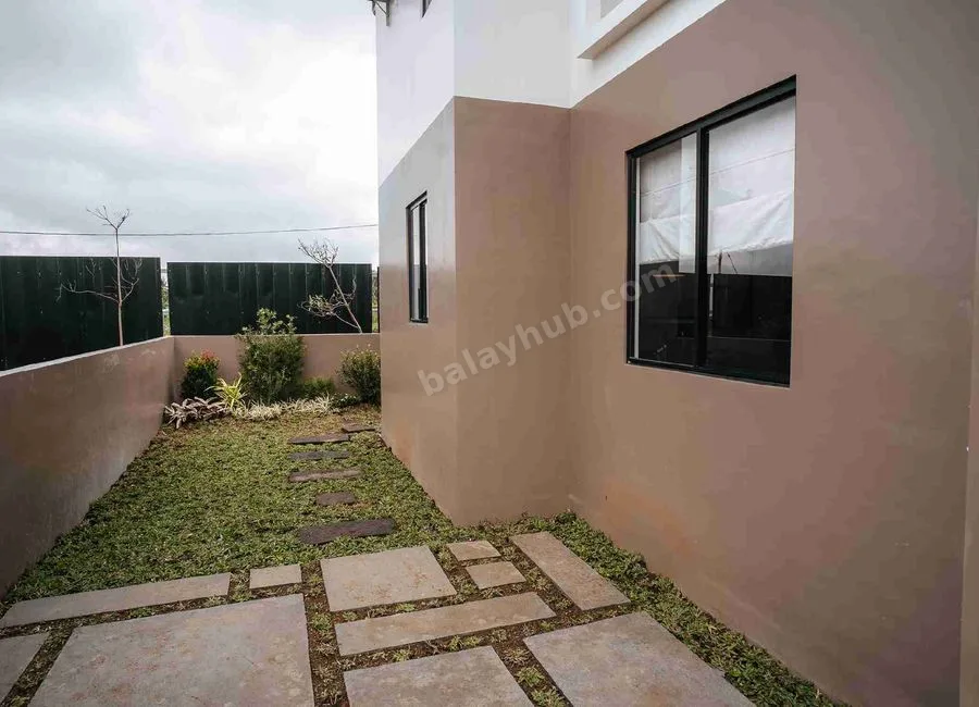 3 BEDROOM HOUSE NEAR TAGAYTAY