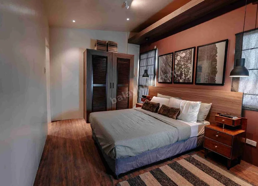 3 BEDROOM HOUSE WITH 2 CARPORT NEAR IN TAGAYTAY