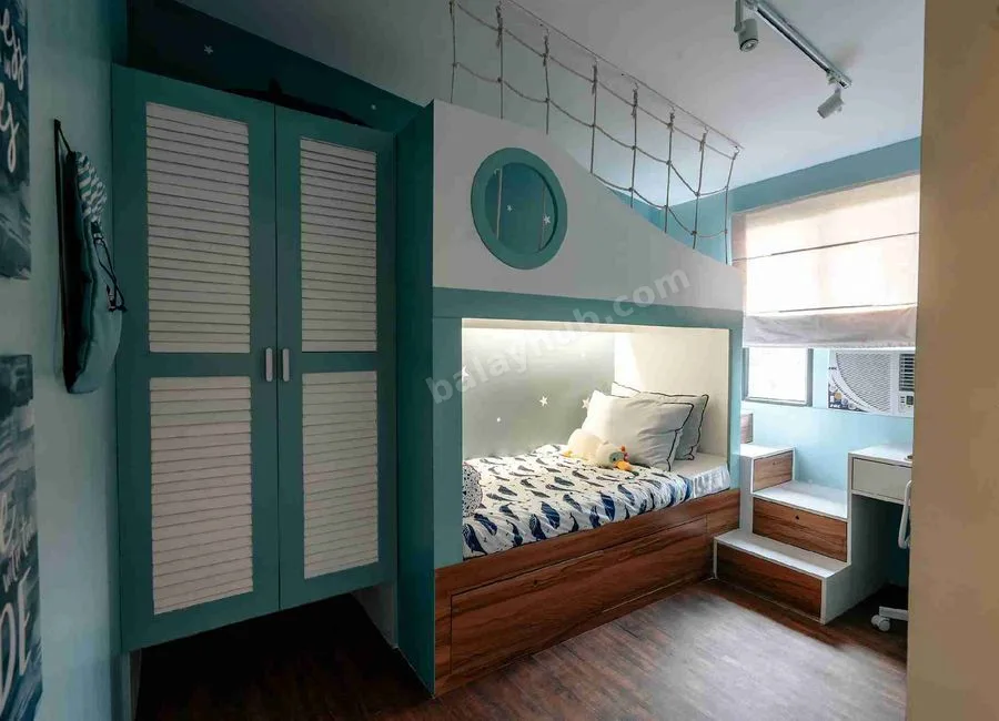 3 BEDROOM HOUSE WITH 2 CARPORT NEAR IN TAGAYTAY