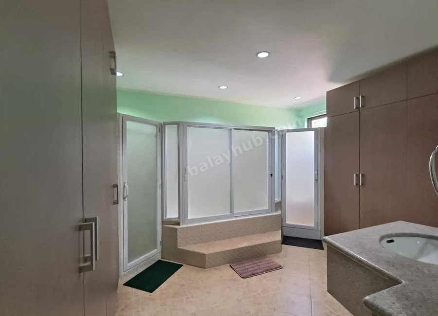 Crosswinds Tagaytay House for sale nice view