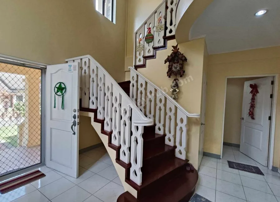 Crosswinds Tagaytay House for sale nice view