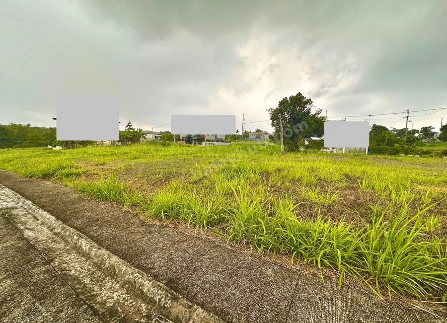 Residentail lot in Tagaytay Tropical Greens Patutong Malaki South Tagaytay City