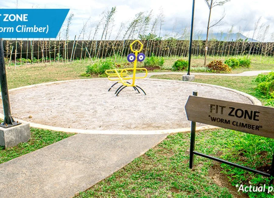 3 BEDROOM HOUSE at Calamba, Laguna