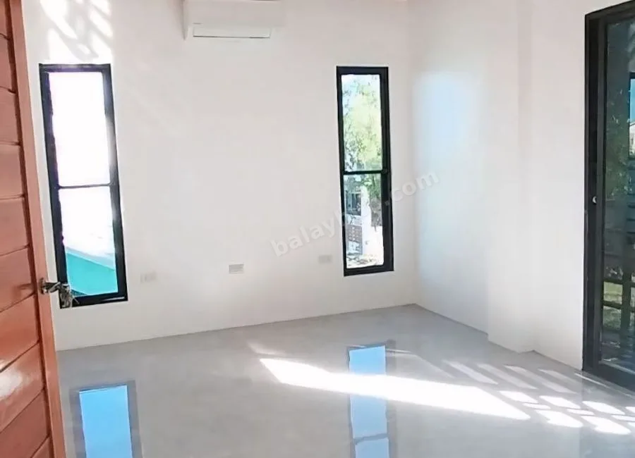 Brand New Solar-Powered 4BR House and Lot in Pacific Grand Villas
