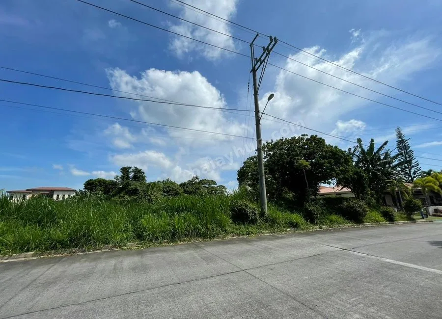 833SQM RESIDENTIAL LOT; PONDEROSA LEISURE FARMS - STA ROSA, LAGUNA - FOR SALE