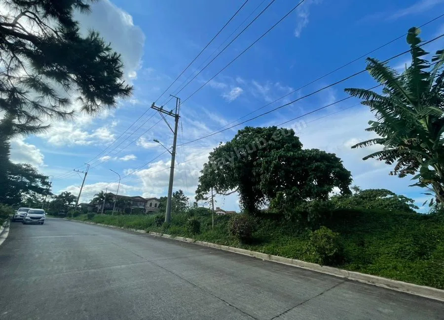 833SQM RESIDENTIAL LOT; PONDEROSA LEISURE FARMS - STA ROSA, LAGUNA - FOR SALE