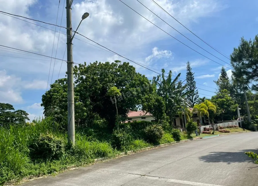 833SQM RESIDENTIAL LOT; PONDEROSA LEISURE FARMS - STA ROSA, LAGUNA - FOR SALE