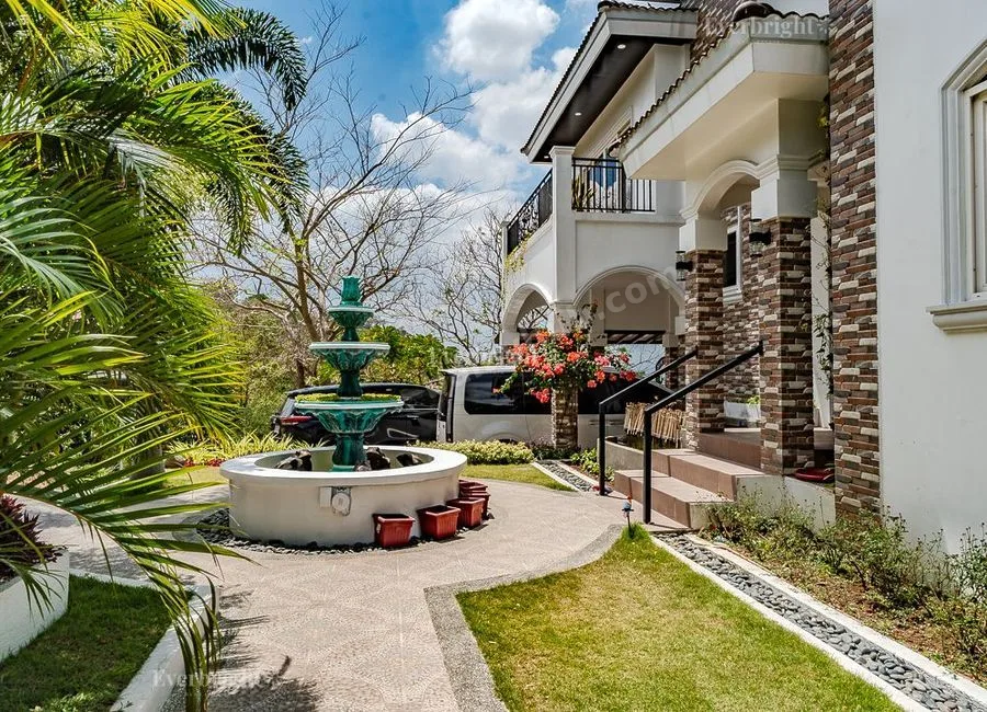 5BR HOUSE & LOT; TERRAZAS DE PUNTA FUEGO - NASUGBU, BATANGAS - FOR SALE