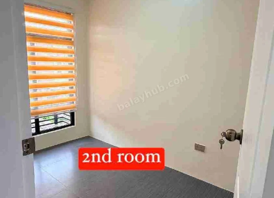 3 BEDROOMS HOUSE AND LOT FOR SALE OR ASSUME
