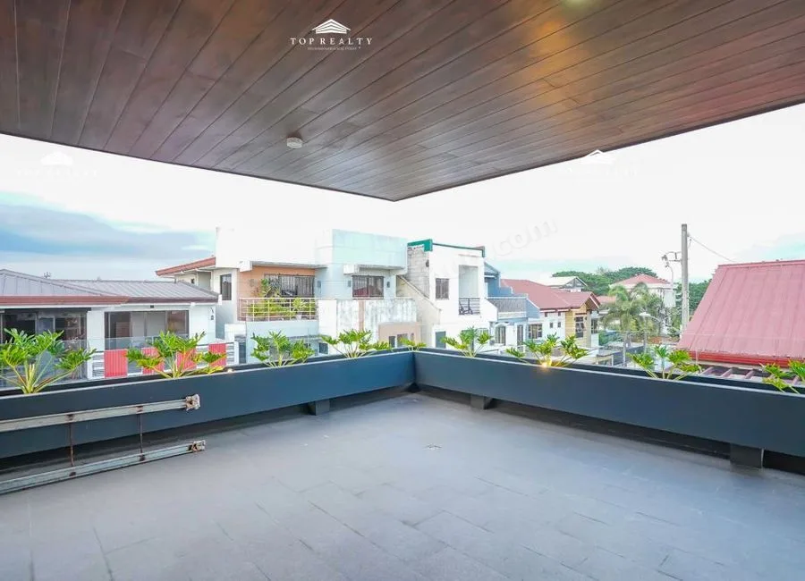 NEGOTIABLE! Greenwoods Executive Village 6 Bedrooms 6BR House and Lot for Sale in Rizal