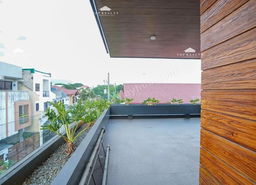 NEGOTIABLE! Greenwoods Executive Village 6 Bedrooms 6BR House and Lot for Sale in Rizal