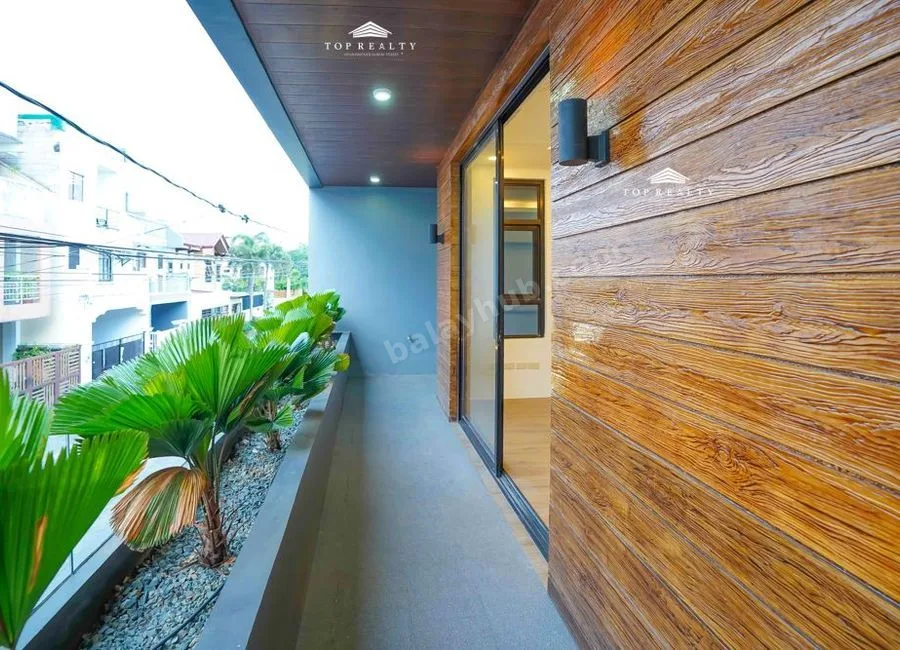 NEGOTIABLE! Greenwoods Executive Village 6 Bedrooms 6BR House and Lot for Sale in Rizal