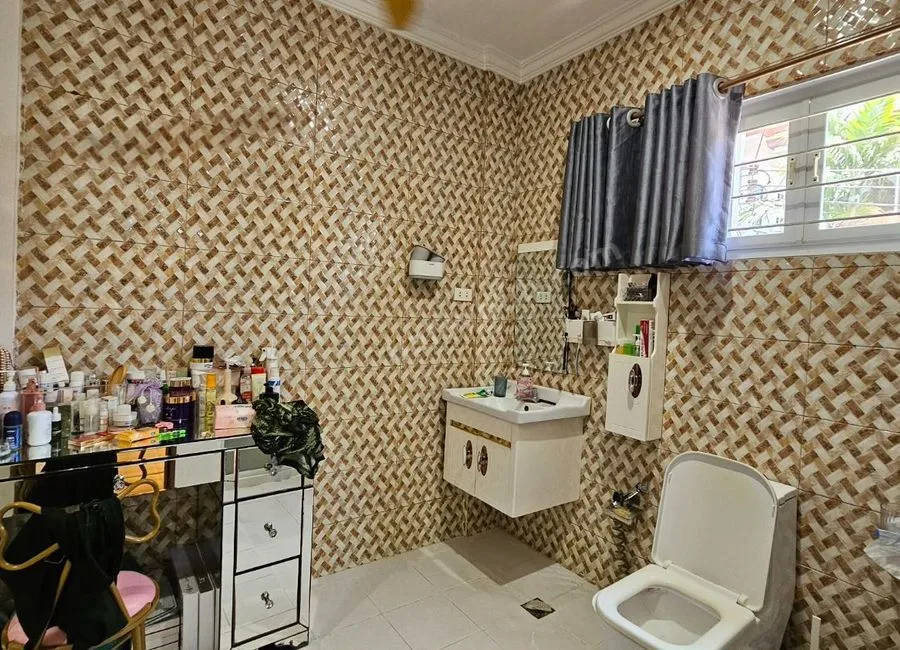 5 BR House for Sale in Pardo, Cebu