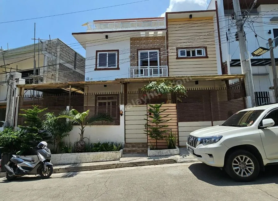 5 BR House for Sale in Pardo, Cebu