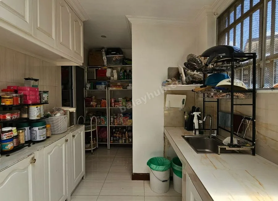 5 BR House for Sale in Pardo, Cebu