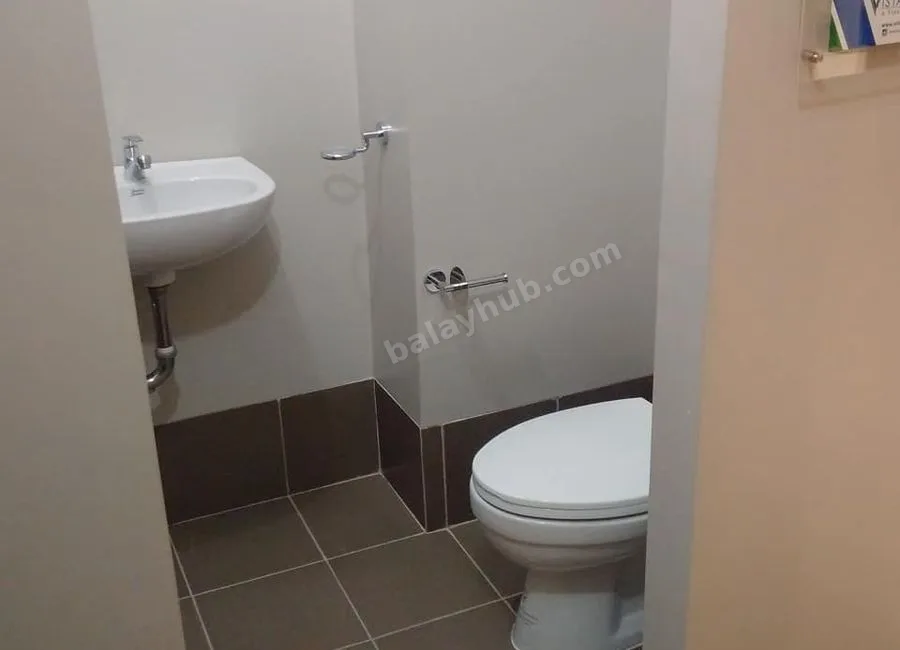 🔥 RUSH SALE: Studio Unit for Sale in Sta. Cruz, Manila – ₱3.2M Only!