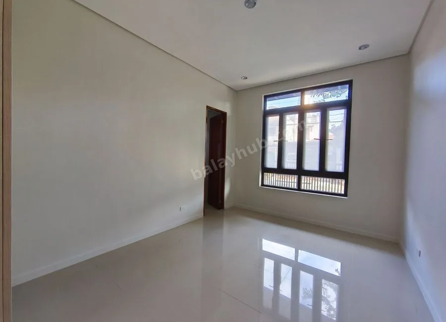 FOR SALE! 45M 2-Storey House and Lot in BF Homes Village Paranaque-AP