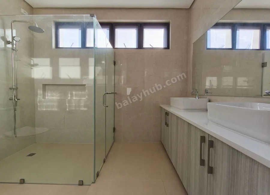 FOR SALE! 45M 2-Storey House and Lot in BF Homes Village Paranaque-AP