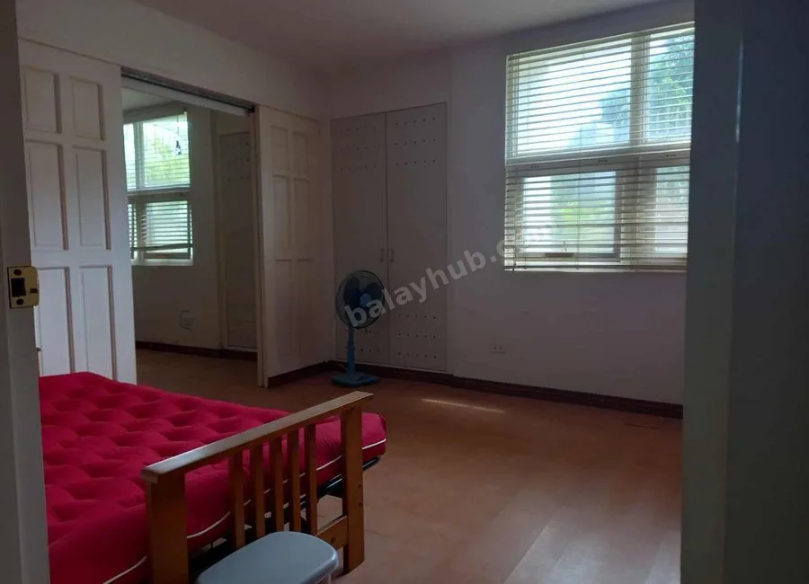 For Sale! Royale Tagaytay Estates House and Lot for Sale 30M -AJCS