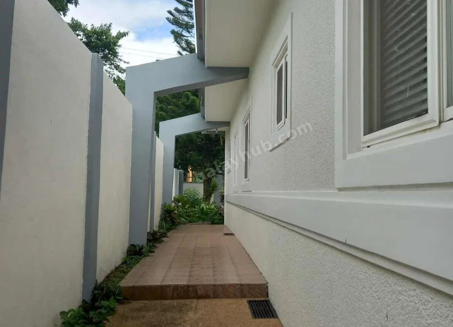 For Sale! Royale Tagaytay Estates House and Lot for Sale 30M -AJCS