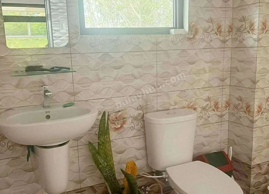 4-STOREY OVERLOOKING HOUSE AND LOT w/ Income Generating Car Garage IN ASIN, BAGUIO CITY