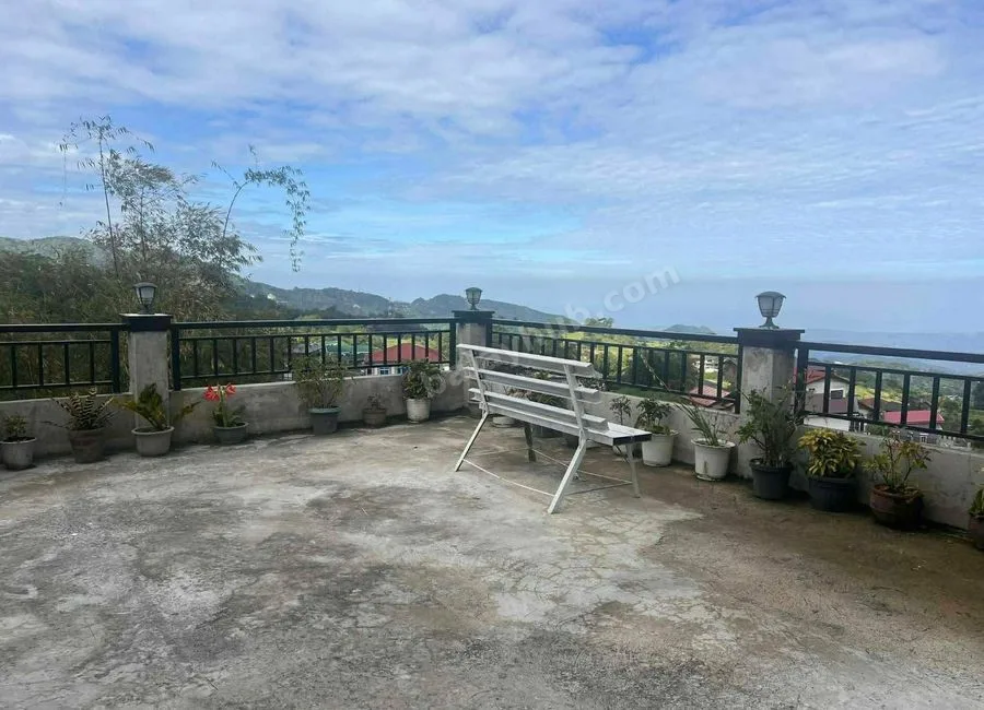 4-STOREY OVERLOOKING HOUSE AND LOT w/ Income Generating Car Garage IN ASIN, BAGUIO CITY