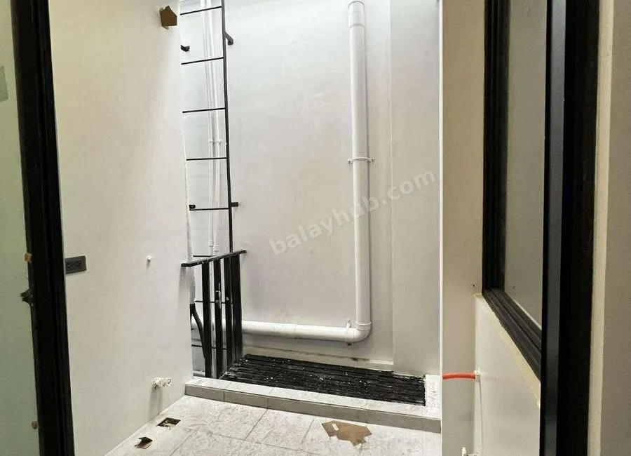 Tomas Morato Townhouse For Sale Brgy Obrero Quezon City near Roces and Kamuning SD