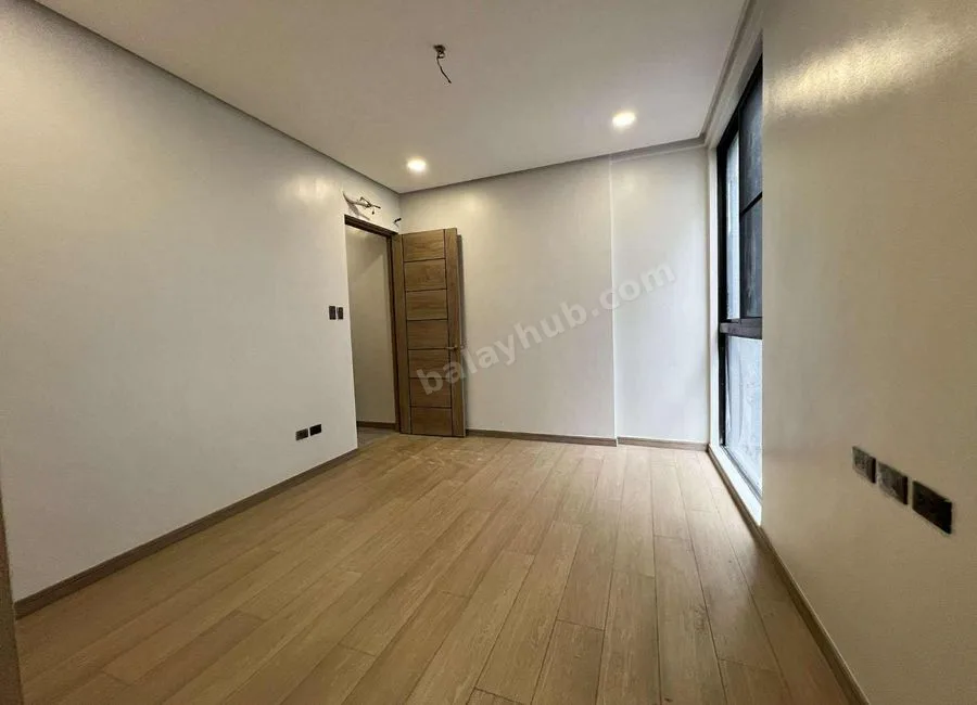 Tomas Morato Townhouse For Sale Brgy Obrero Quezon City near Roces and Kamuning SD