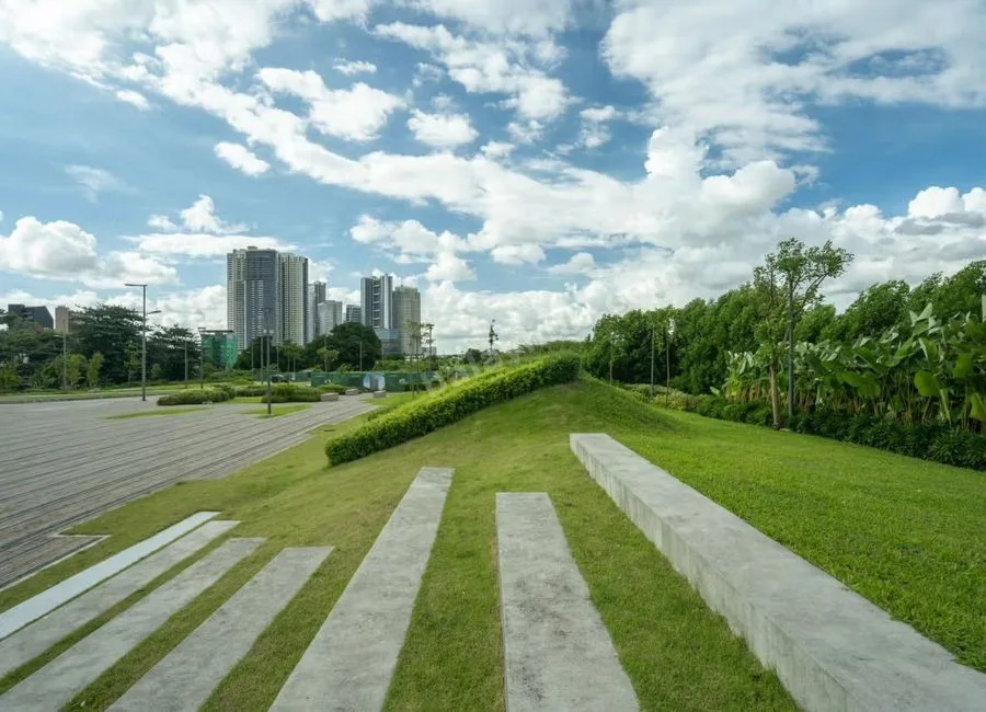 Commercial Lot for Sale - C5 Libis QC