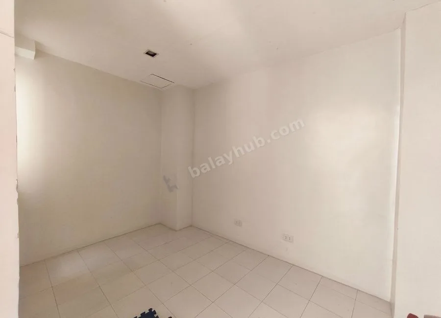 For Sale 3 Storey Modern Townhouse in Bahay Toro Project 8, Q.C. KSA