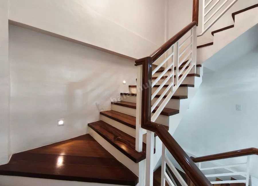 For Sale 3 Storey Modern Townhouse in Bahay Toro Project 8, Q.C. KSA