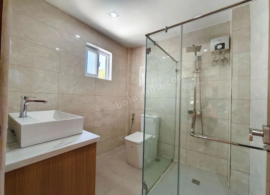 For Sale 3 Storey Modern Townhouse in Bahay Toro Project 8, Q.C. KSA