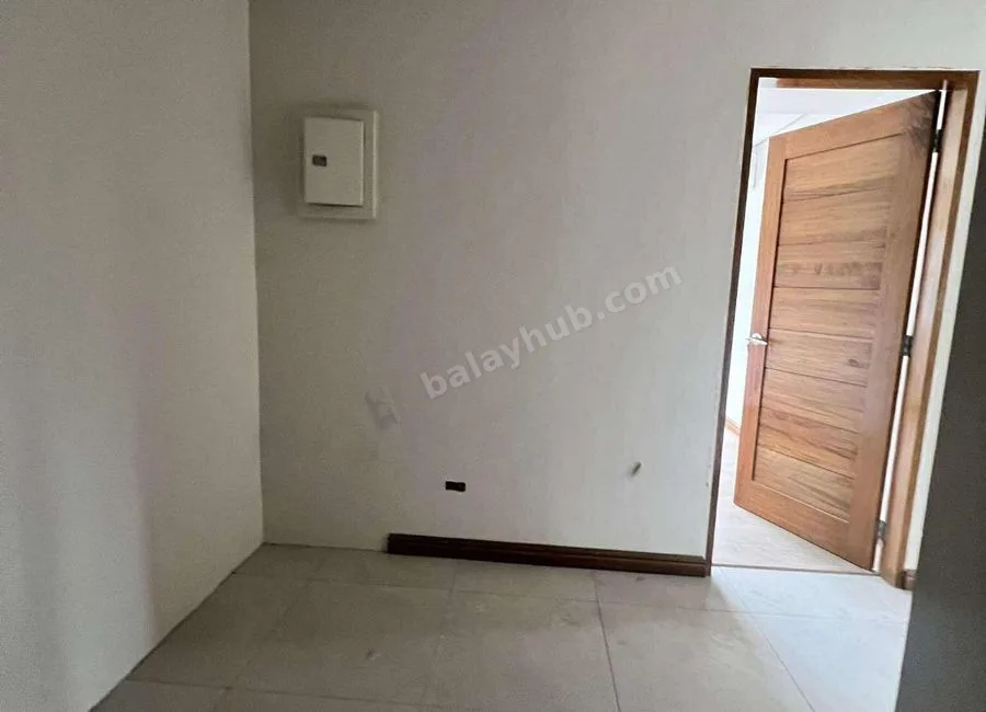 Don Antonio Heights Brandnew Single Attached Townhouse For Sale 23.8M SD