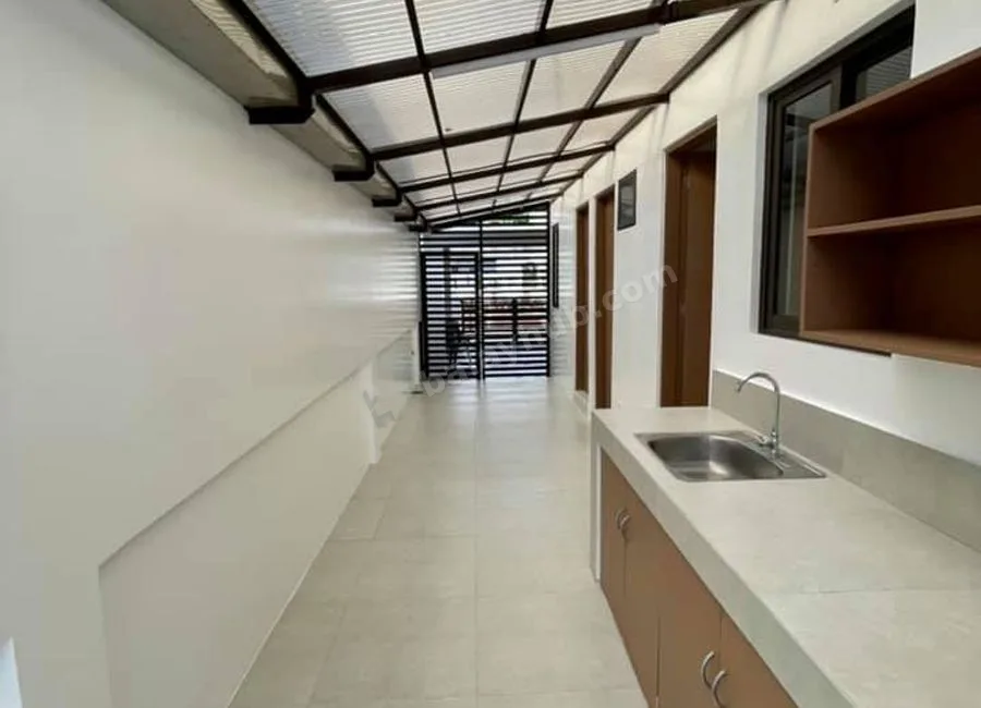 FOR SALE! House and Lot w/ 5 Bedrooms 31M in BF Homes Paranaque-AP