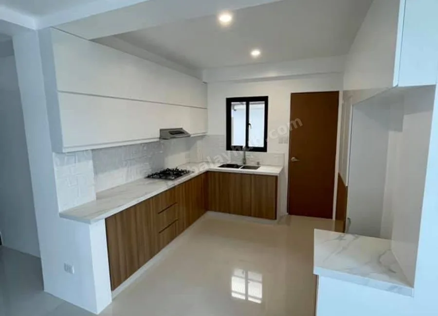 FOR SALE! House and Lot w/ 5 Bedrooms 31M in BF Homes Paranaque-AP