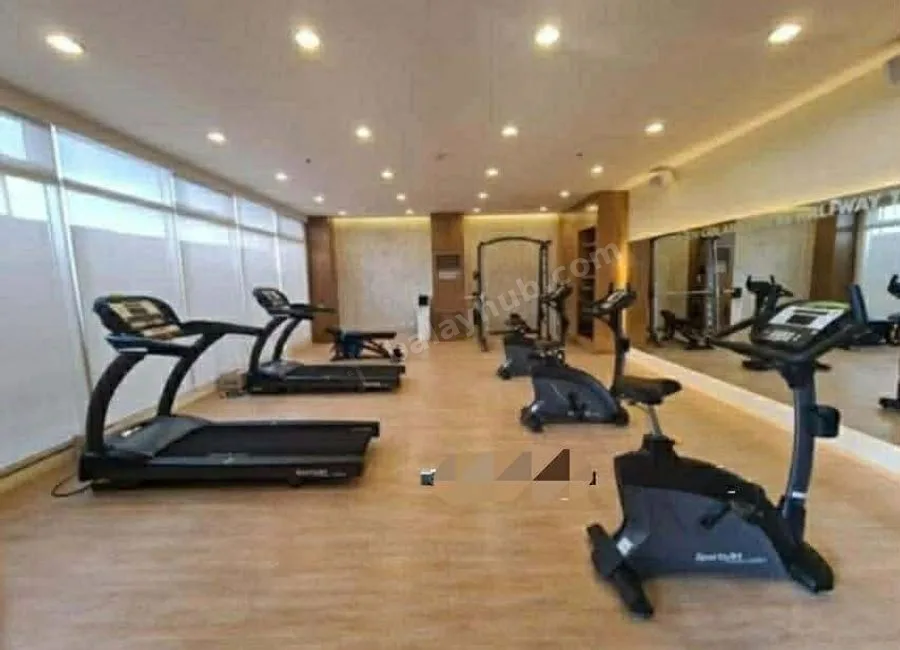 Selling Studio Condo unit with Parking, Avida Towers Cloverleaf